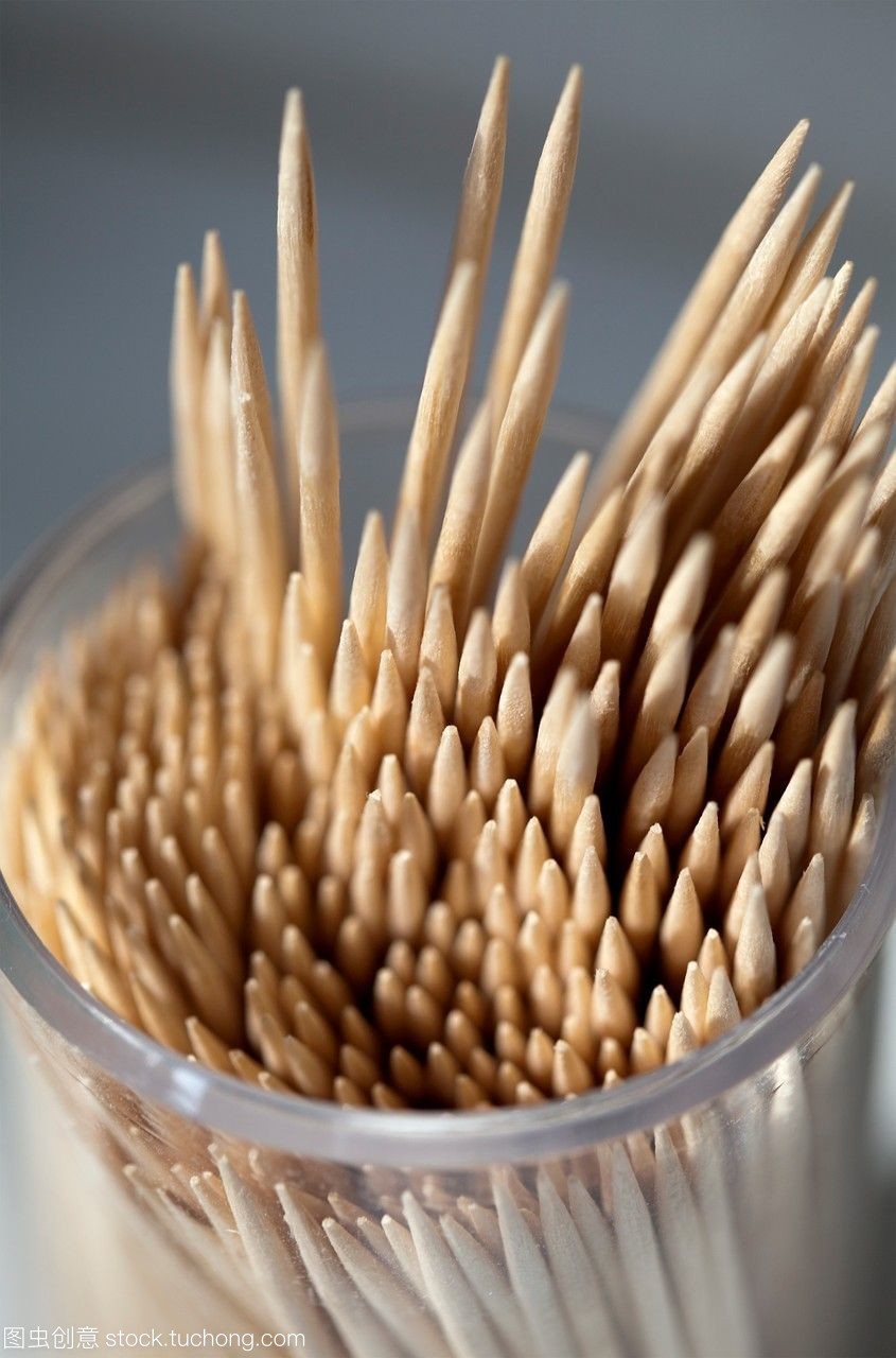 廚房小能手 掌握牙簽與菜板的實(shí)用技巧